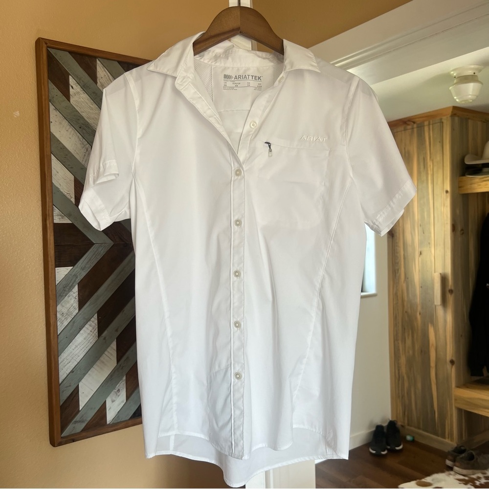 ARIAT Ventek white short sleeve button down